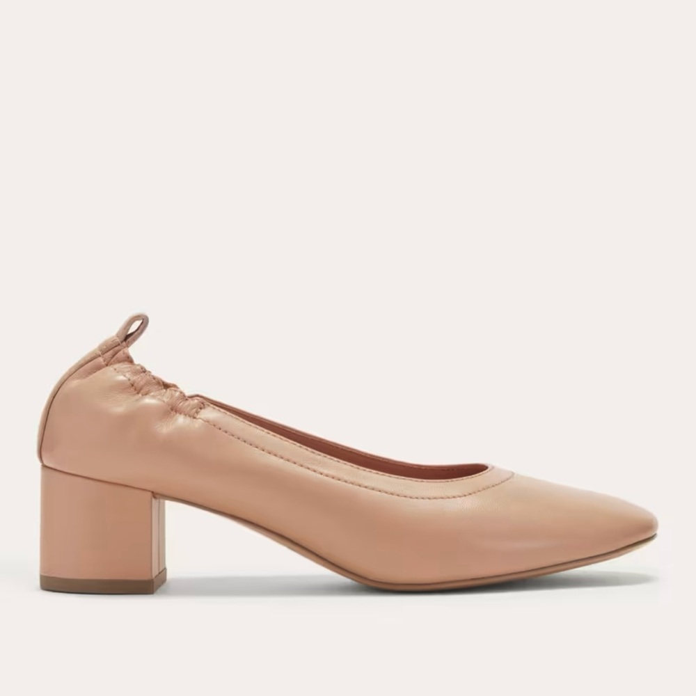 Everlane the Day Heel- Nude pump.
